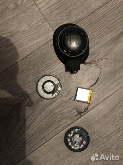 Блютус наушники Jbl e55bt в разбор