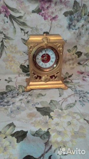 Часы настольные Янтарь Россия