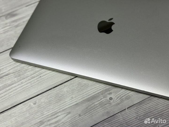 Apple macbook air 13 m1 16gb ssd 1000gb 132зу