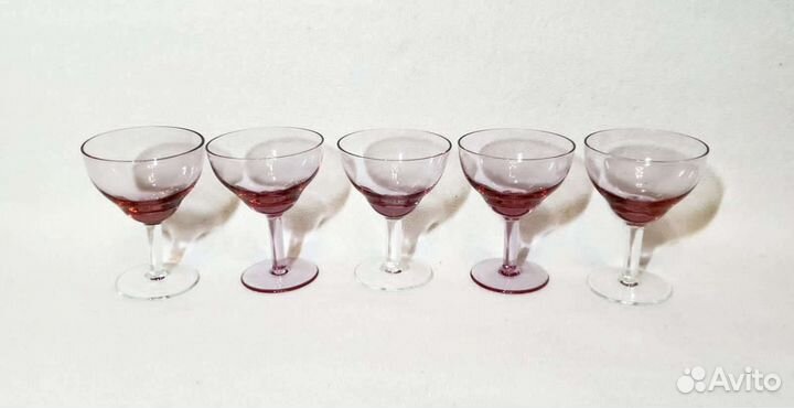 Рюмки марганцевое стекло