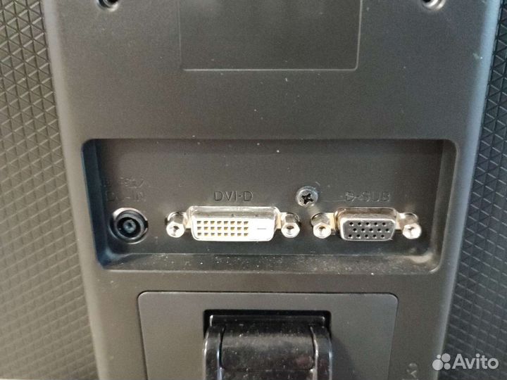 Монитор LG 24