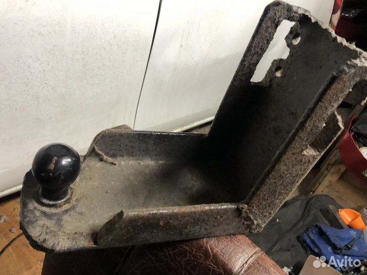 Фаркоп на УАЗ 469