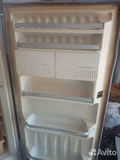 Холодильник Арагац