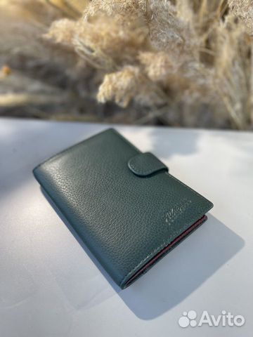 Кошелек женский с отделением под документы