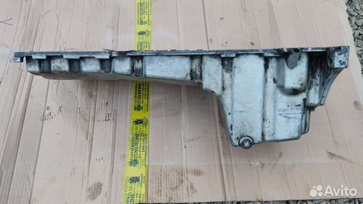 Поддон на Хаммер h3 3.5л l52