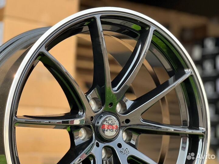 Разноширокие диски Rays G25 r18 5x114.3