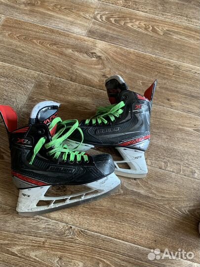 Хоккейные коньки bauer vapor