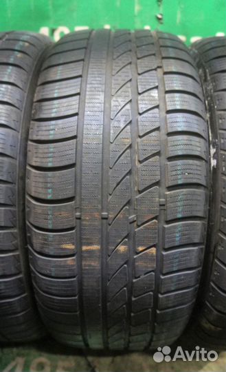 Hankook IceBear W300 255/55 R18 104V