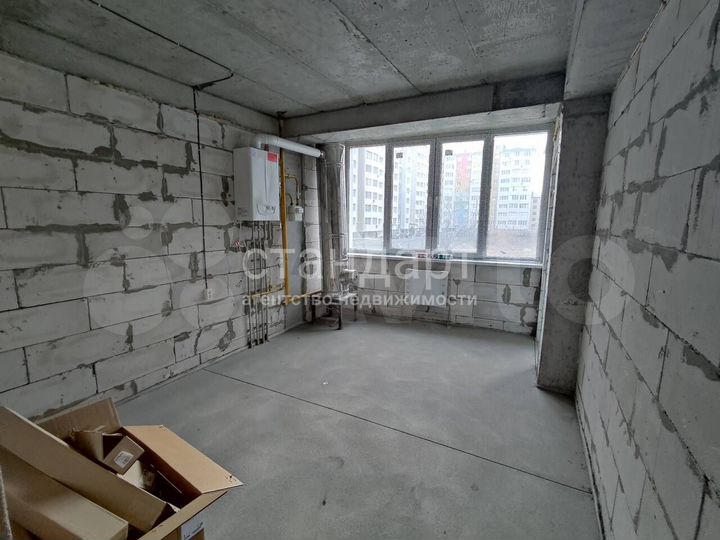 3-к. квартира, 91 м², 1/9 эт.