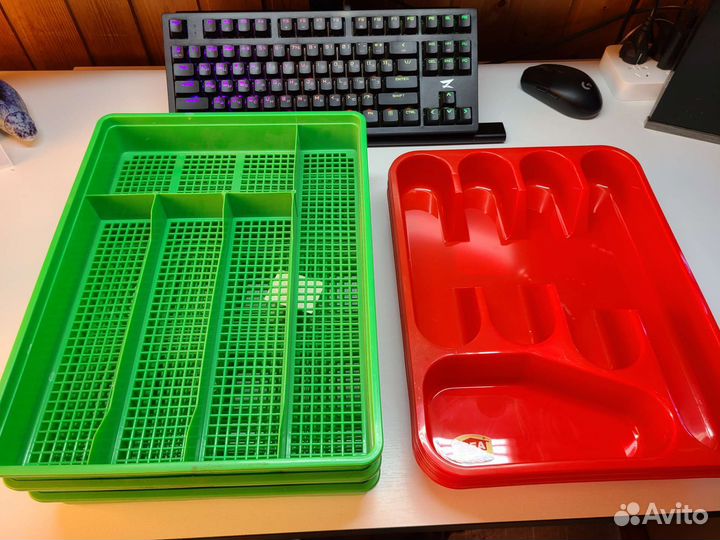 Лоток для столовых приборов