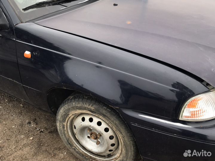 Крылья на daewoo nexia