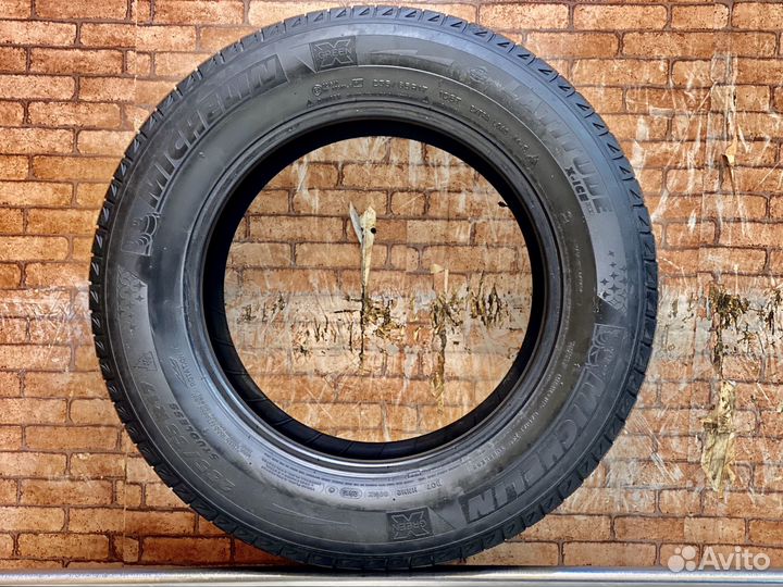 Michelin Latitude X-Ice XI2 235/65 R17
