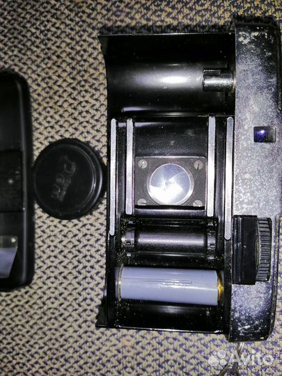 Olympus Pen S пленочная полуформатная камера