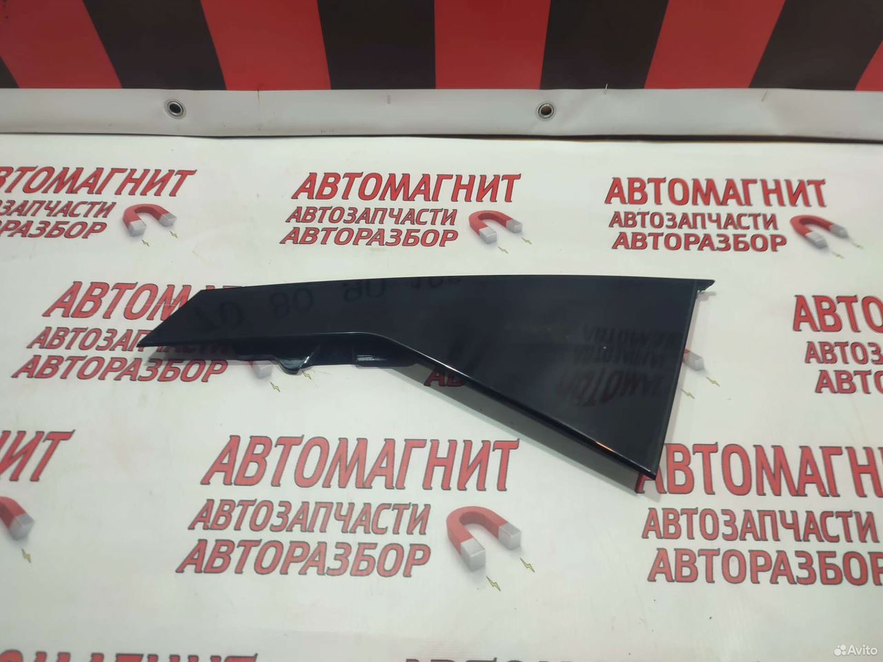Молдинг двери задний левый Киа Соренто 4 MQ