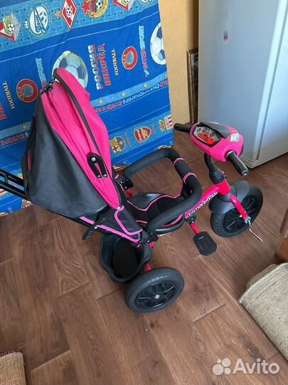 Трехколесный велосипед