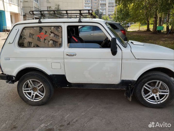 LADA 4x4 (Нива) 1.7 МТ, 2006, 155 000 км