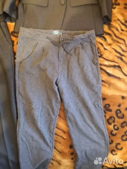 Школьная форма пакетом 134 размер