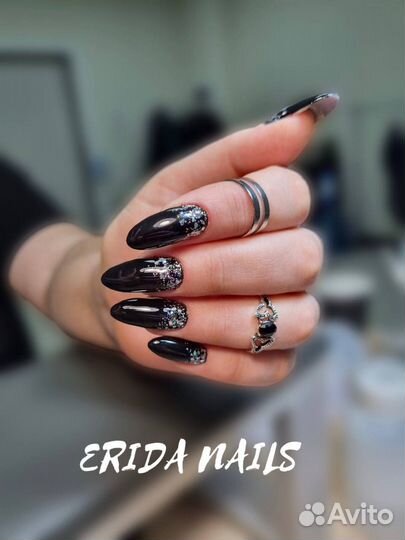 Мастер маникюра