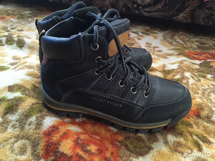 Детские ботинки