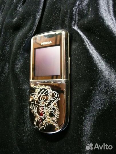 Nokia 8800 Sirocco Gold Edition