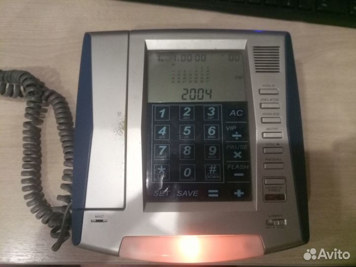 Стационарные телефоны и телефоны с трубками