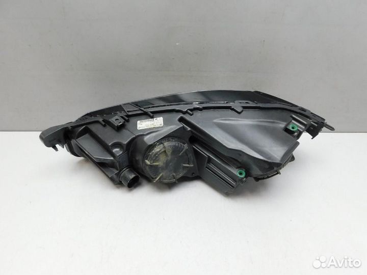 Фара правая Jaguar XF