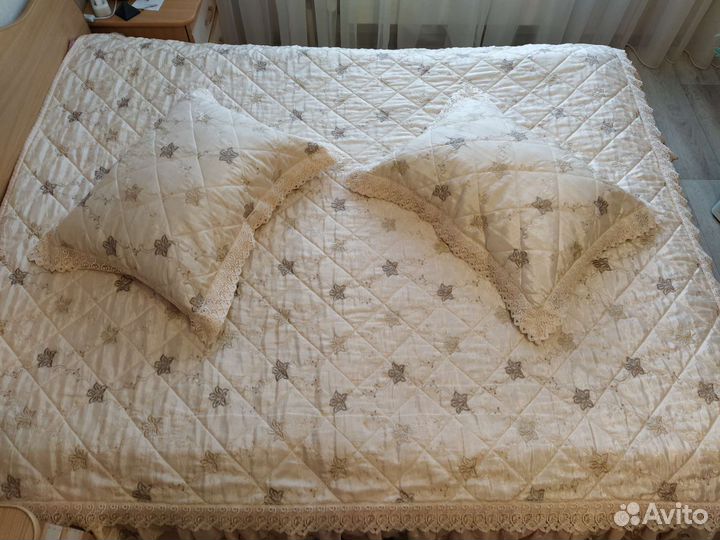 Покрывало на 2 х спальную кровать