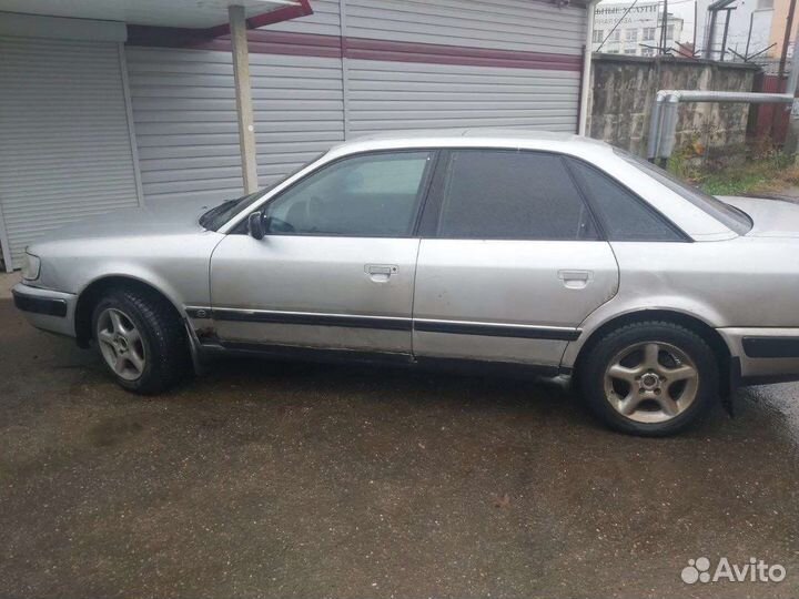 Запчасти на audi 100 c4
