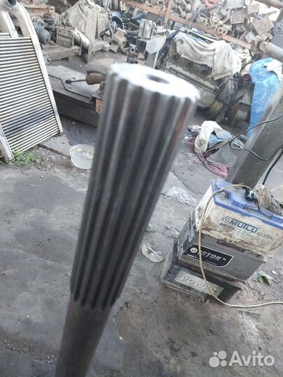 Полуось маз зубренок