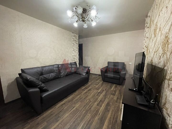 3-к. квартира, 56 м², 2/5 эт.