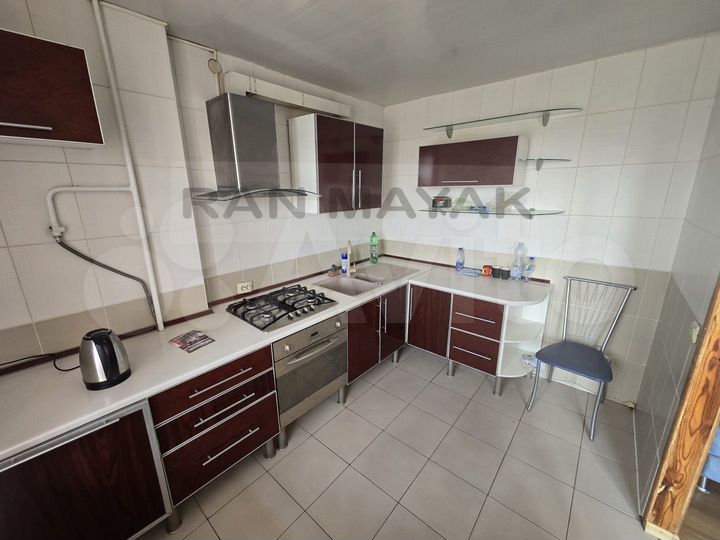 4-к. квартира, 73,3 м², 8/9 эт.