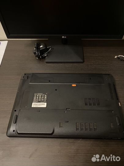 Ноутбук Acer aspire 5560G-8354G64Mnkk