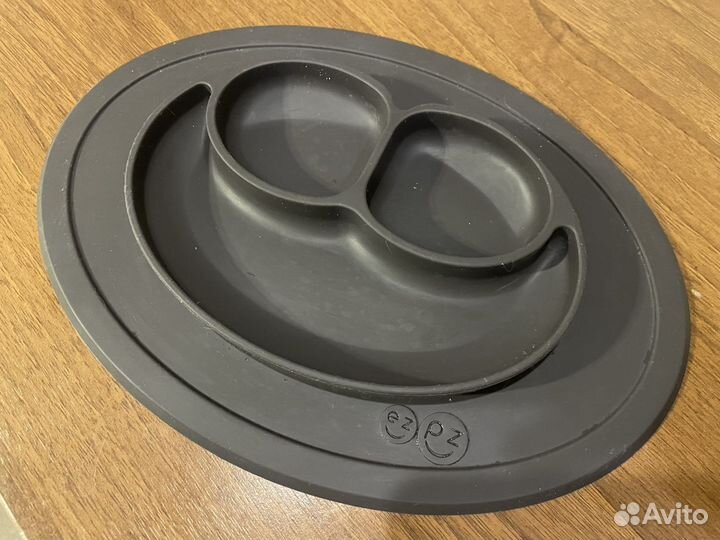 Силиконовая тарелка-мат Ezpz