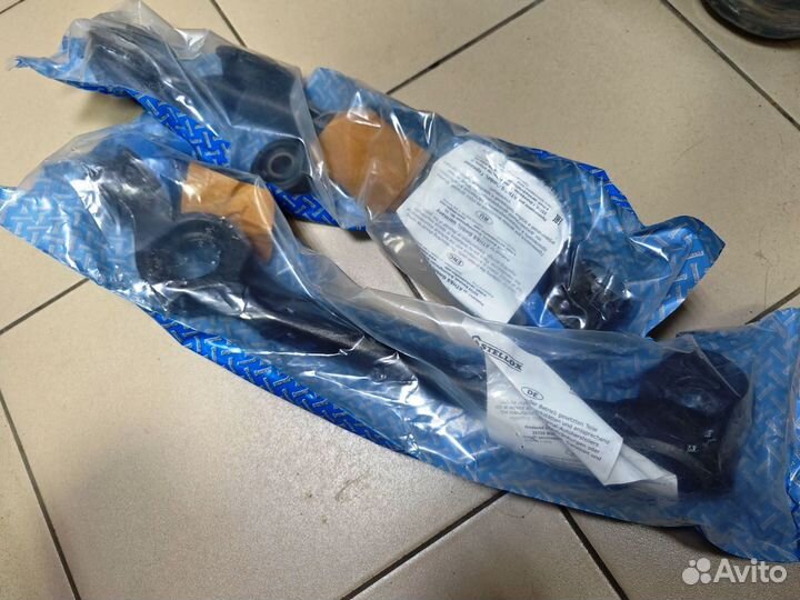 Рычаг подвески передний левый Audi/ Ауди 100/A6