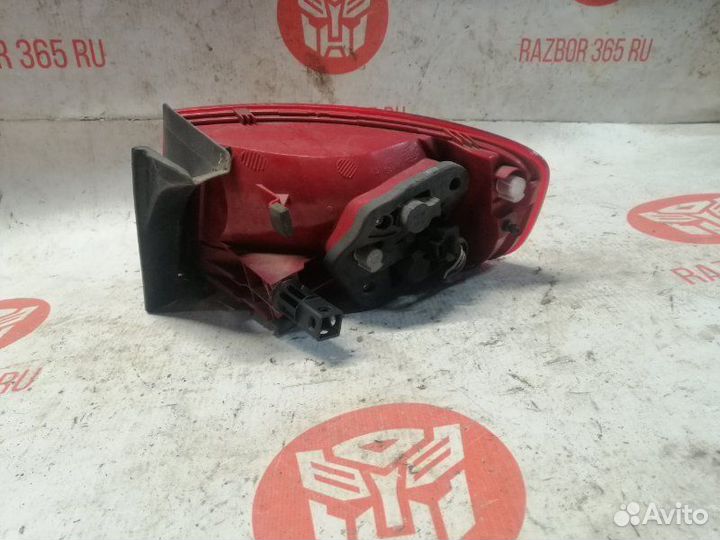 Фонарь задний левый Audi A4 B8 CDN 2009