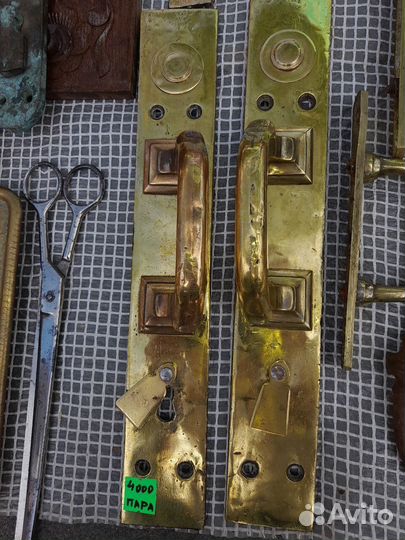 Латунная ручка