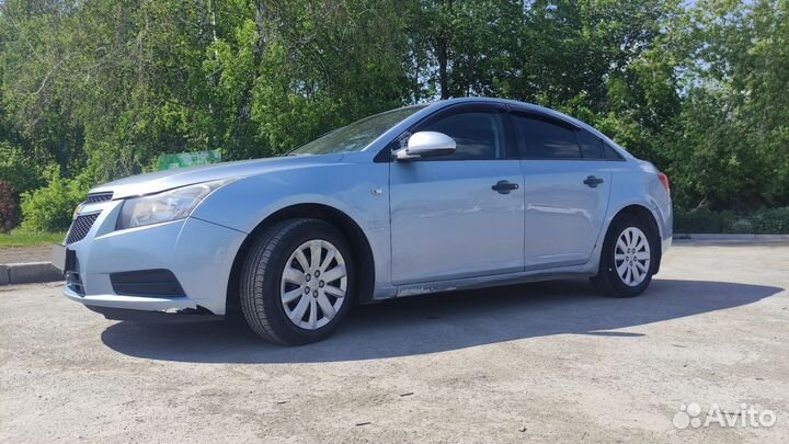 Chevrolet Cruze 1.6 МТ, 2010, 238 500 км