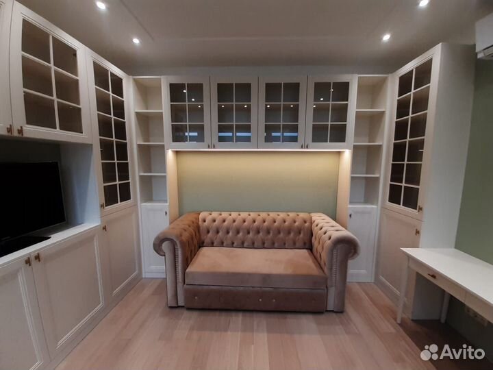 Рабочая зона у окна