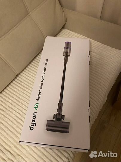 Вертикальный пылесос Dyson V12 detect slim