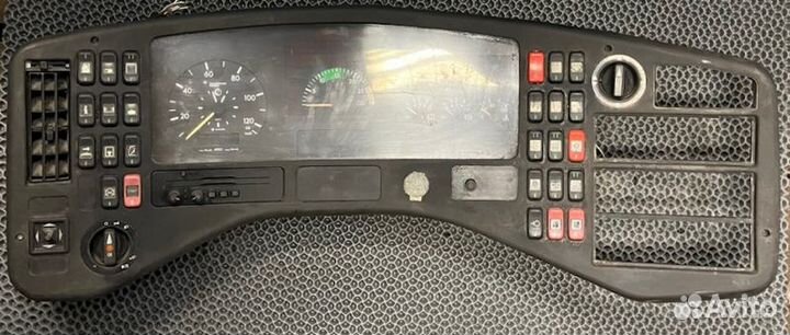 Панель приборов Mercedes-Benz O 404