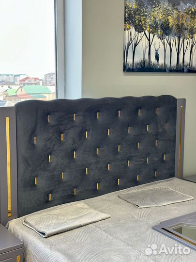 Спальный гарнитур