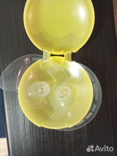 Накладки на грудь medela