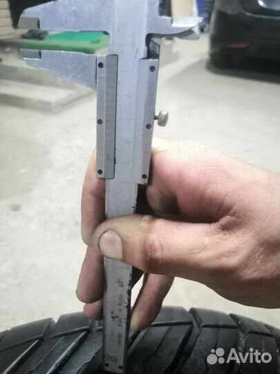 Michelin Agilis CrossClimate 195/70 R15 104T