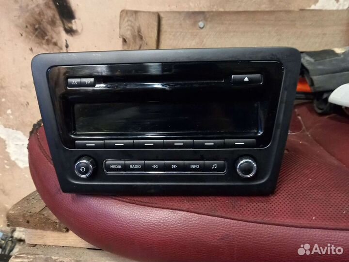 Skoda rapid магнитола