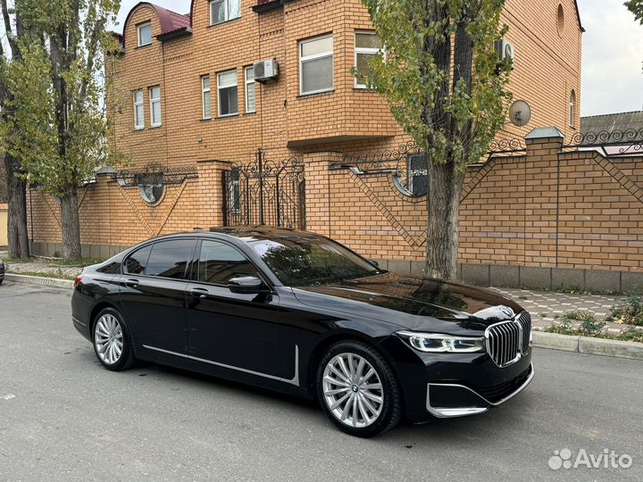 BMW 7 серия 3.0 AT, 2022, 17 000 км