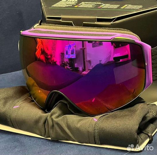 Горнолыжная-сноубордическая маска-очки anon M4