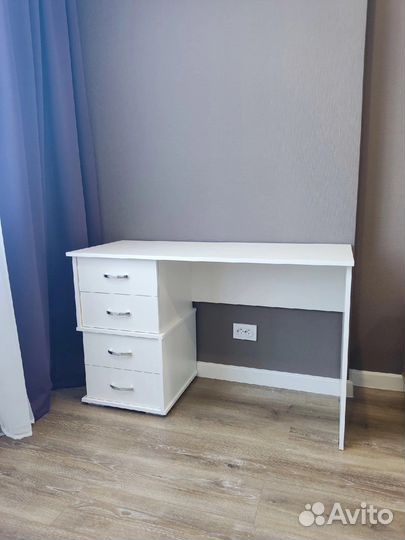 Стол письменный «Сити-2»