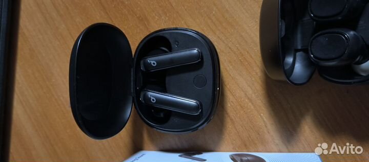 Беспроводные наушники