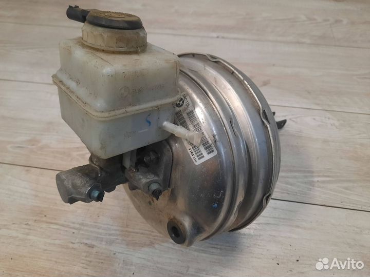 Вакуумный усилитель тормозов BMW 5 F10