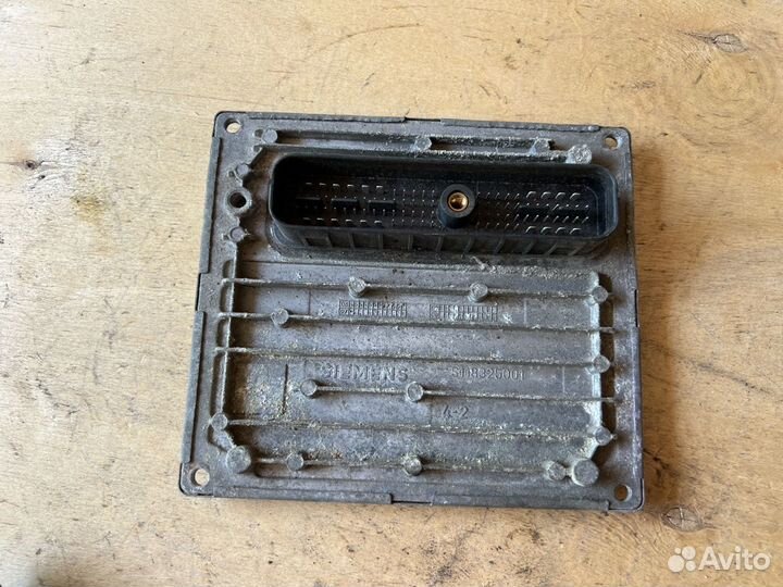 Блок управления двигателем Ford Focus 2